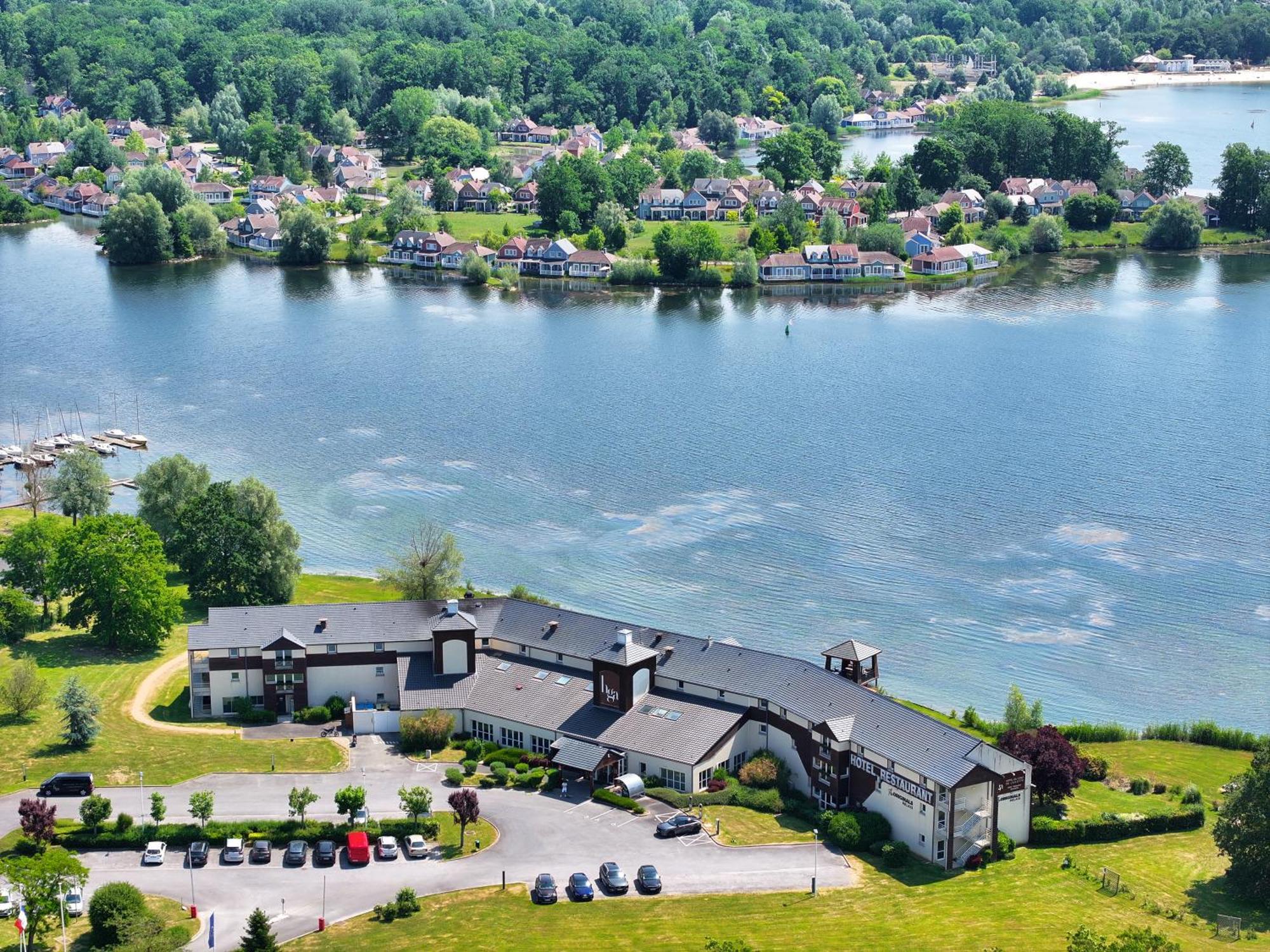 Hotel Du Golf De L'Ailette, The Originals Relais Chamouille Buitenkant foto